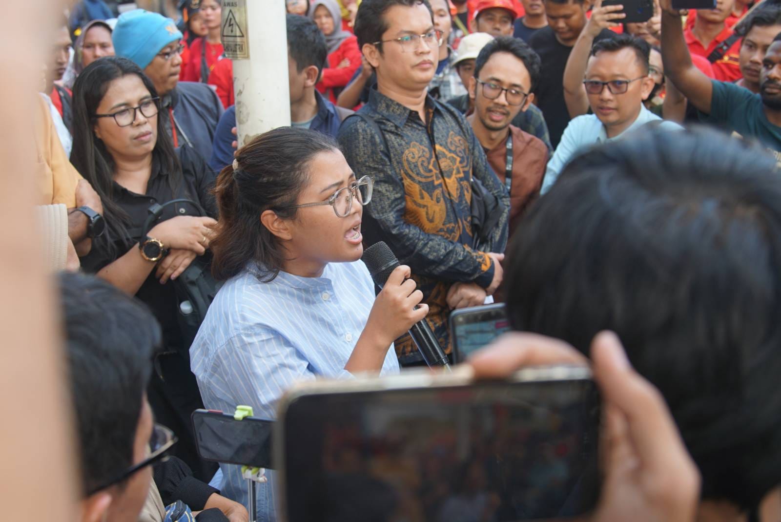 Sidang Pemeriksaan Luhut Binsar Panjaitan Dalam Kasus Kriminalisasi Fatia Haris Jpu Berperilaku