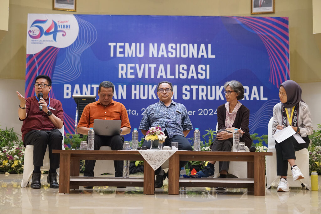 Diskusi emu Nasional Bantuan Hukum Struktural
