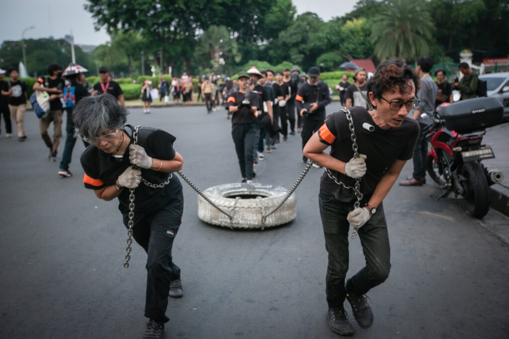 Titik Api_March_96