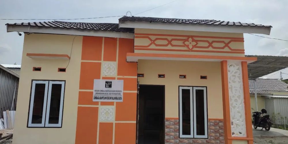 LBH Palangkaraya Tutup